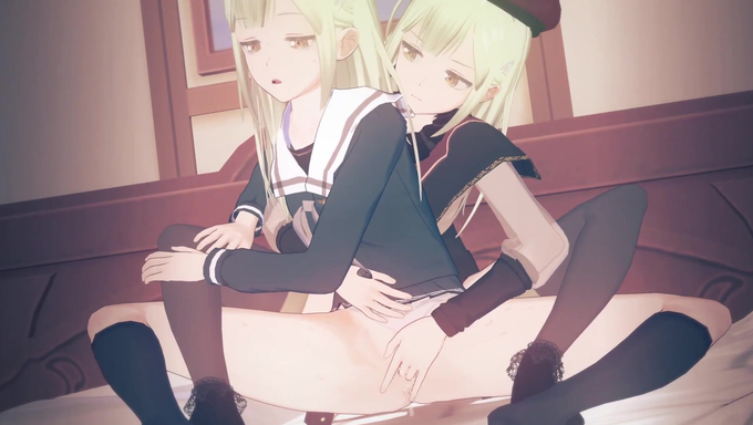 Mutsumi Wakaba’s Another Persona Fingers Her Pussy