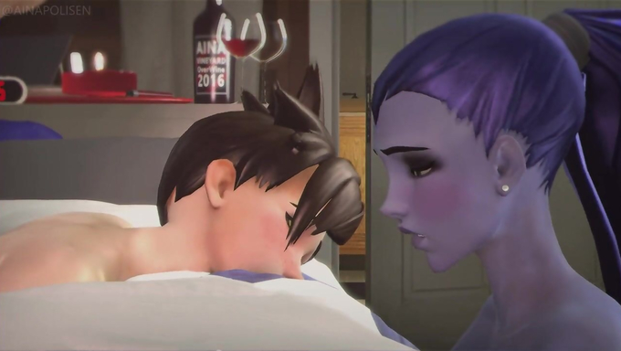 Widowmaker French Kisses Tracer While Getting Creampied On A Soft Bed