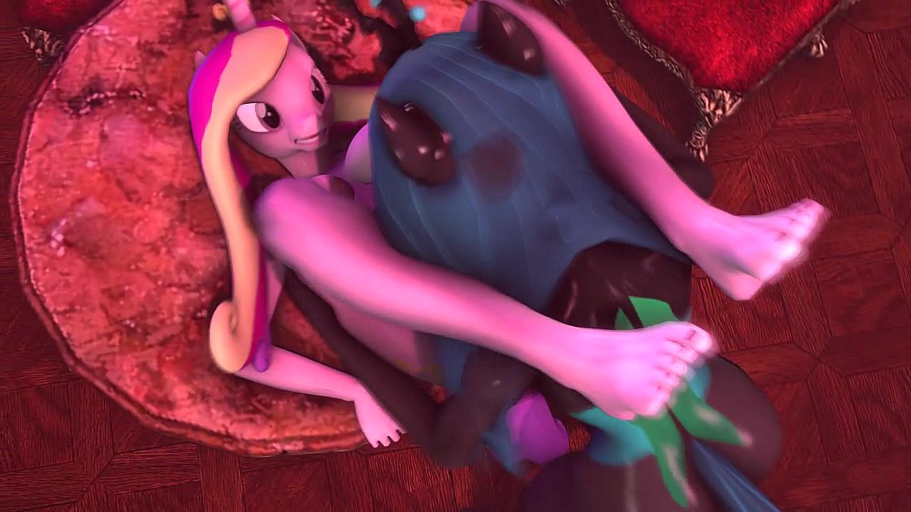 Queen Chrysalis Fills Princess Cadance\